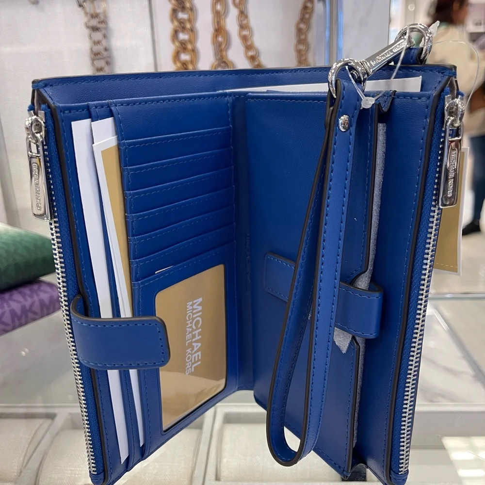 MICHAEL KORS Jet Set Large Ombré Signature Logo Double Zip Wristlet Phone Holder
